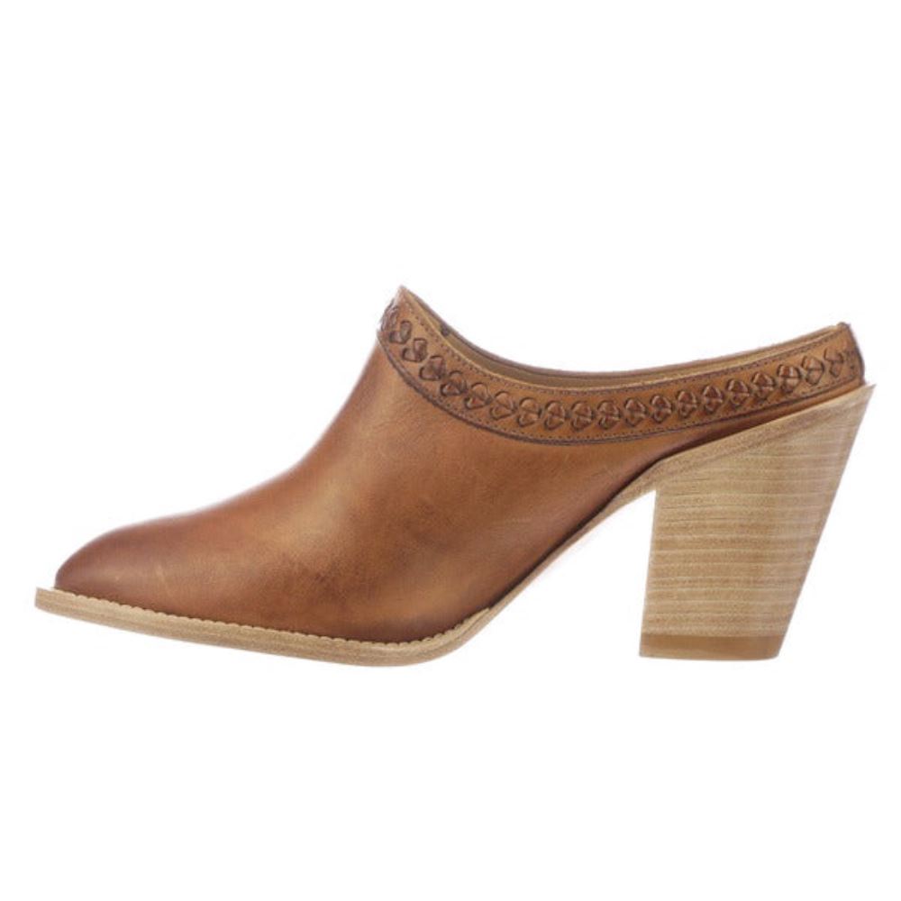 Lucchese Patti - Golden Tan